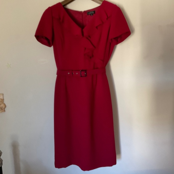 Tahari by Arthur S. Levine Size 8 Belted Ruffle Red Dress - Picture 1 of 6